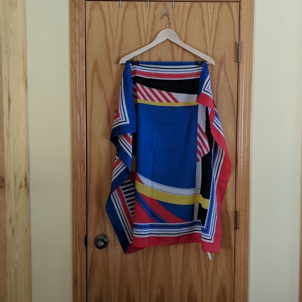 Avon vintage made in Italy scarf